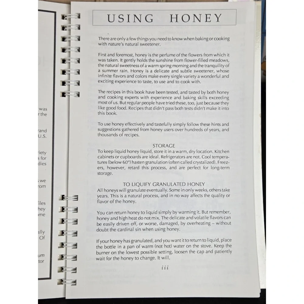 The A.I. Root Company‎ Honey Cook Book Cookbook 1991 Vintage Spiral Very Rare